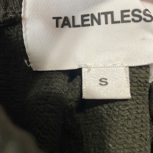 Talentless Matching Tracksuit - Picture 7 of 10